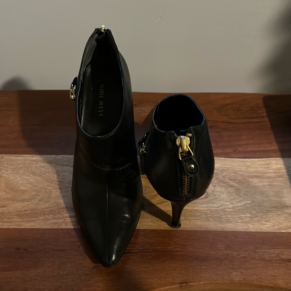 Nine West leather booties
